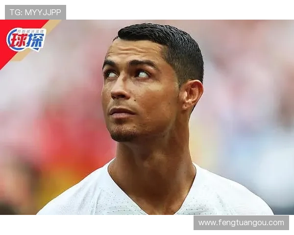 杨瀚森空中接力双手暴扣高高跃起展现惊人弹跳力引爆全场 杨瀚森空中接力双手暴扣高高跃起展现惊人弹跳力引爆全场